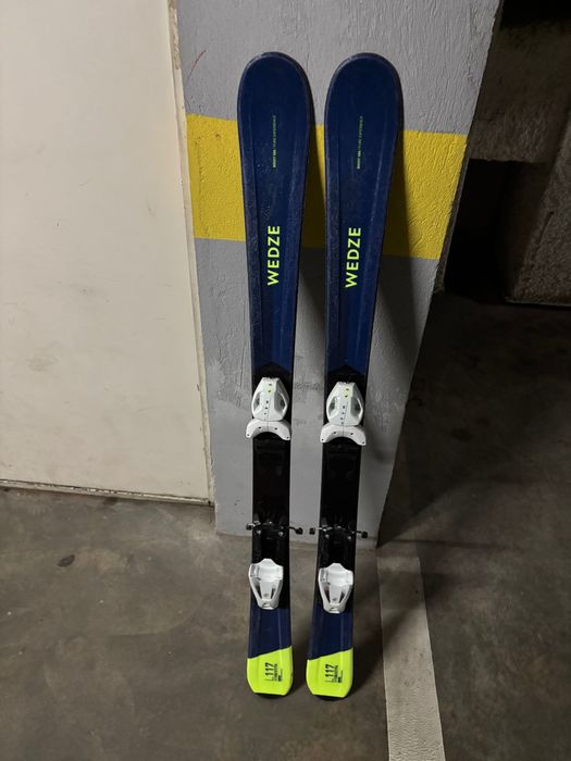 Vând schiuri SH, 117 cm