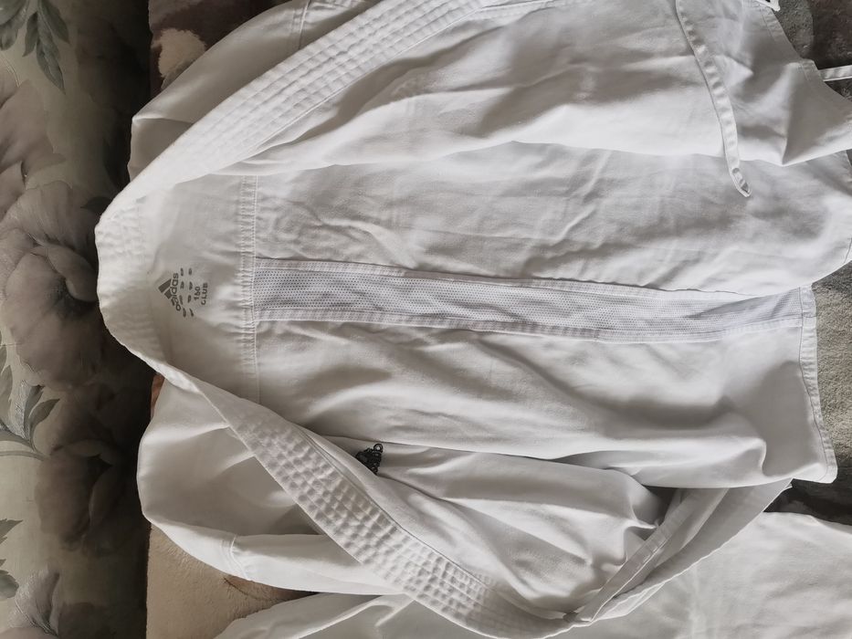 Продам   кимоно.