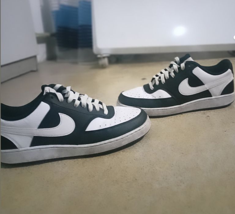 Продаю кроссовки Найк