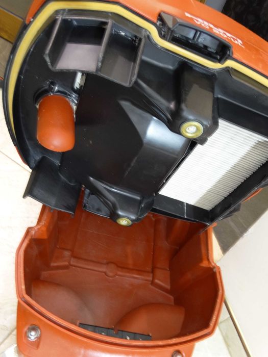 Hilti DWS 225 + VC 20UL - Жираф + прахосмукачка за шлайфане на стени