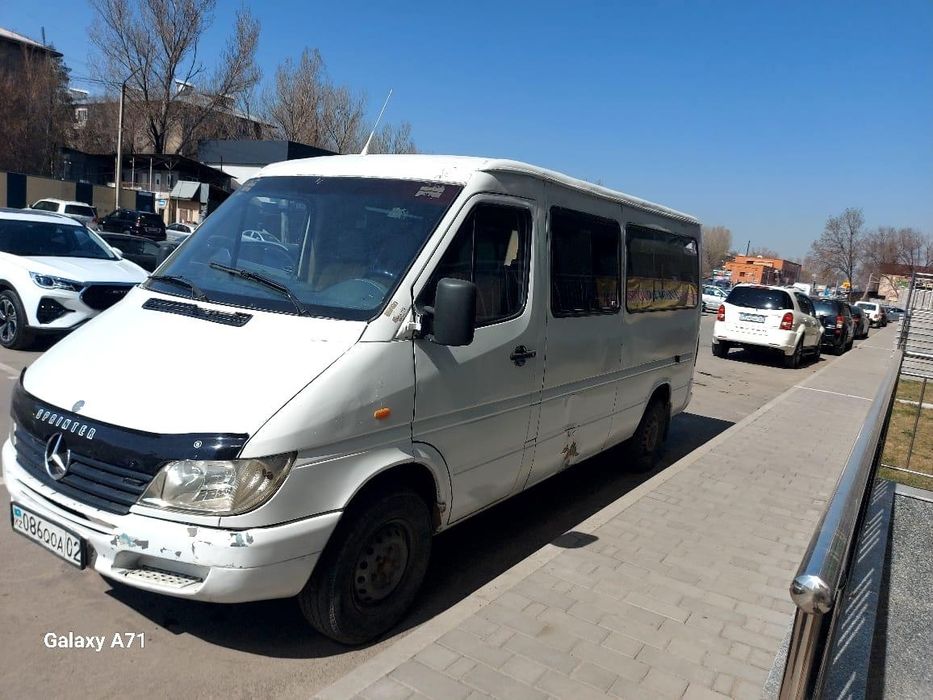 Срочно продаётся мерседес спринтер