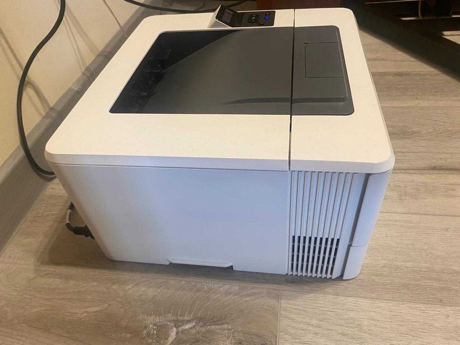 Лазерный принтер HP LaserJetPro M404dw