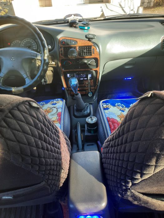 Продам автомобиль Mitsubishi Lancer