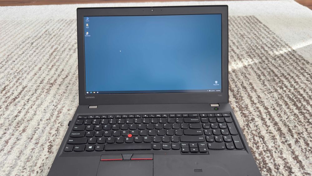 Laptop Lenovo ThinkPad T560