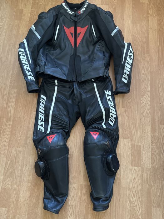 DAINESE мото екип от Две части
