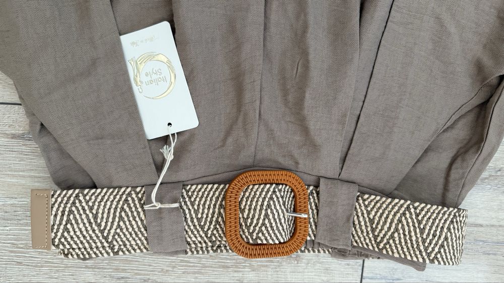 Панталон с широк крачол и колан