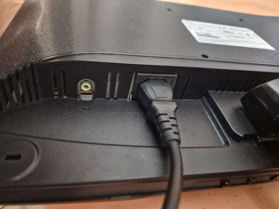 Fujitsu мониторр