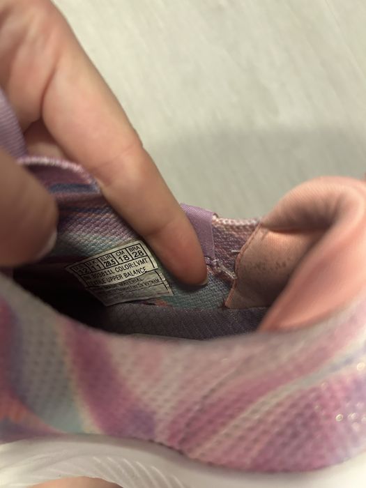 Skechers 28,5 fetite slip ins