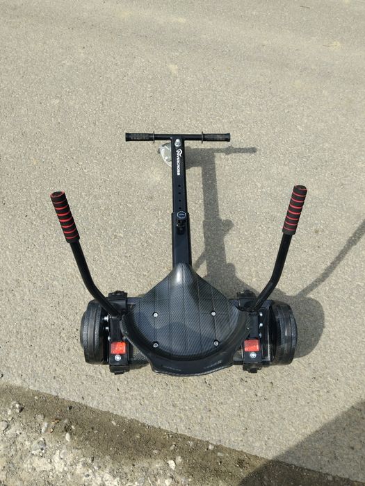 Hoverboard cu scaunel ,ca nou