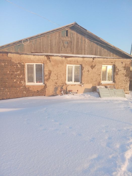 Продам дом в поселке Павловка