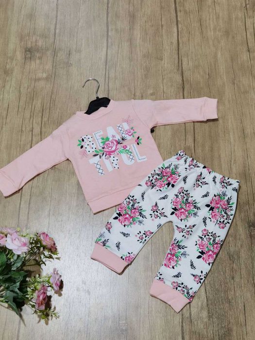 Детские вещи для девочек. Турция, качество хорошее.