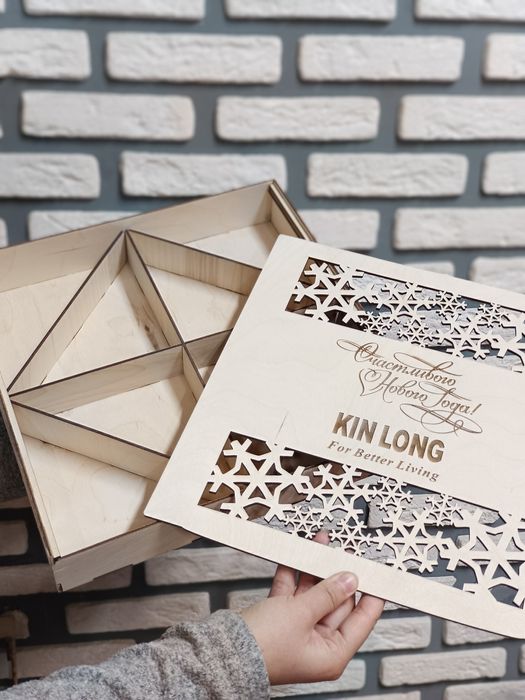 Подарочные деревянные коробки