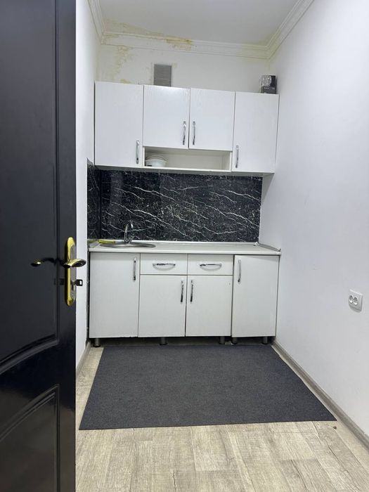 Продаётся нежилой помищенияа Юунусобод рн 4кв круг уневерсам