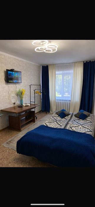 Продам велюровые шторы