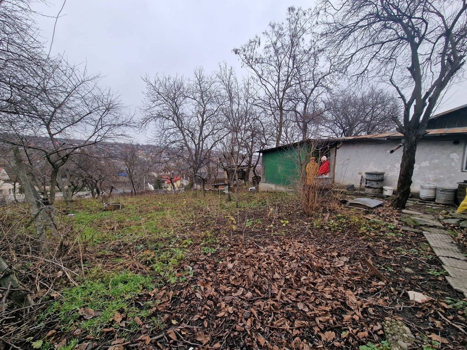 Casă bătrâneasca cu teren 1400 mp oprtunitate investiție dezvoltare