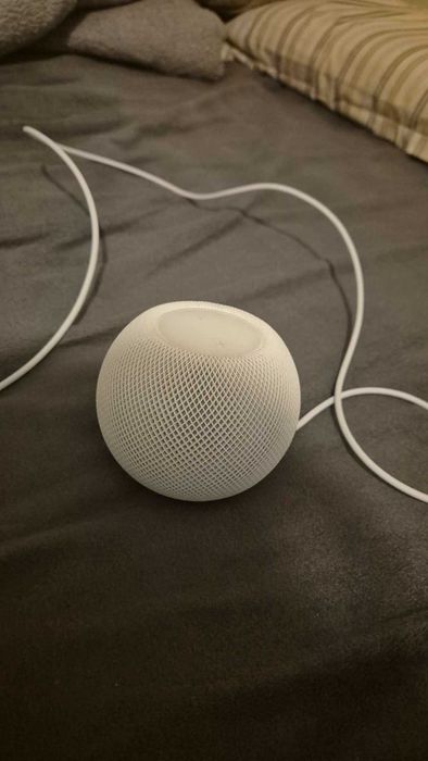 Apple HomePod mini , Бяла