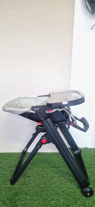 Стульчик для кормления Ivolia leon