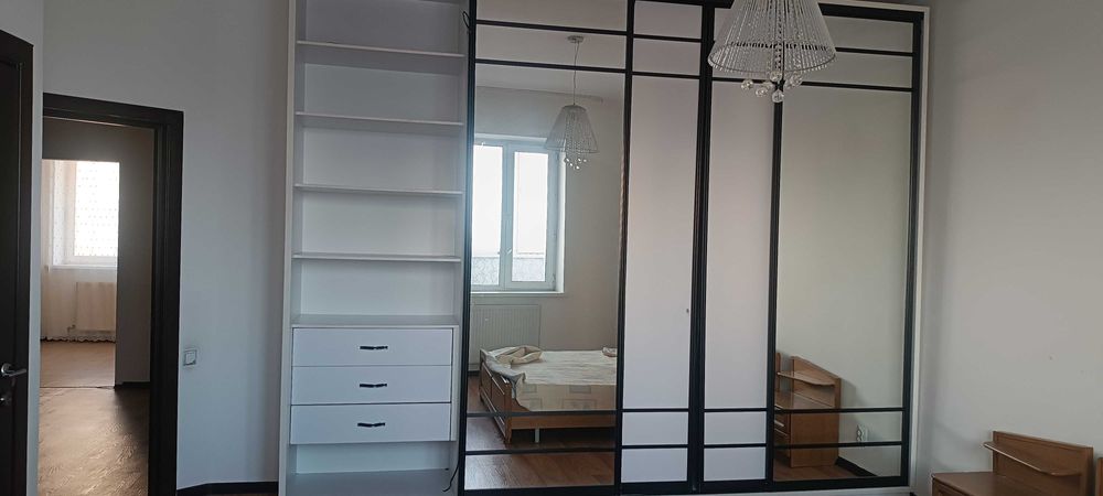 Продам шкаф большой