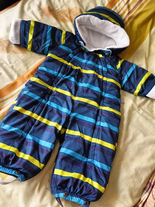 Демисезонный комбез раз. 68.