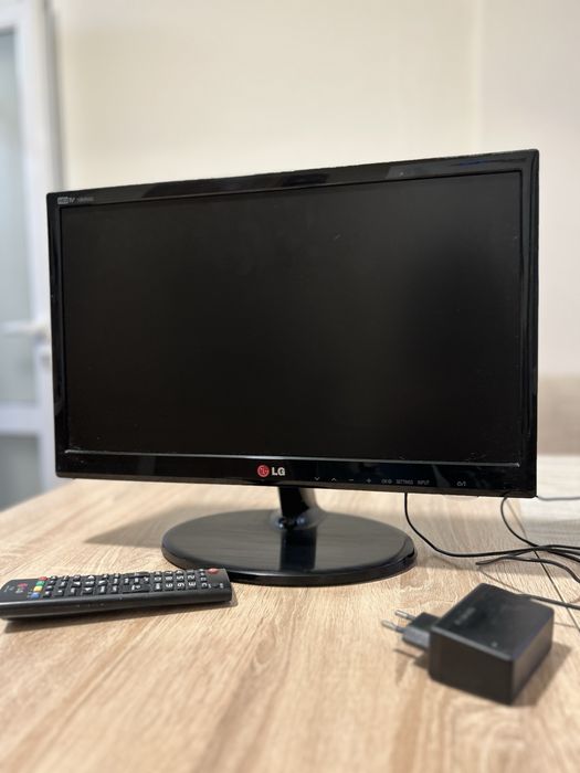 Lg телевизор 18”