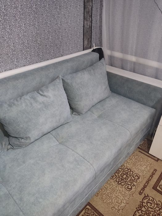 Продам диван в отличном состоянии
