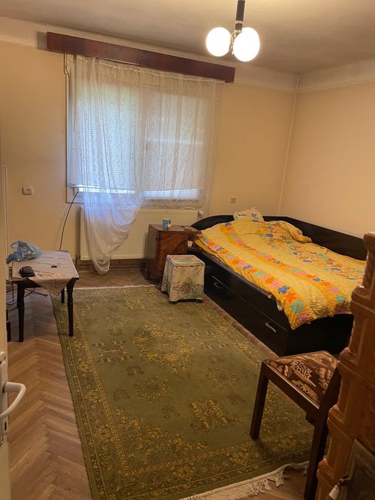 Casa din caramida, mobilata si utilata - Gura Leorzii, Comanesti