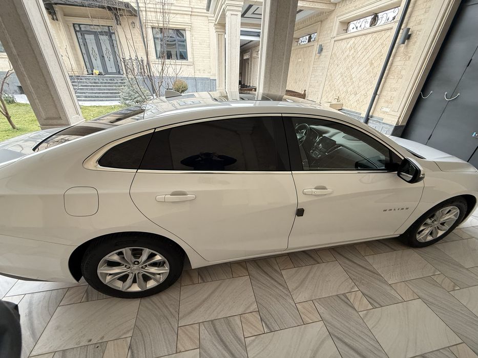 Chevrolet malibu premier