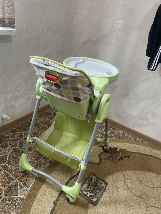 Стульчик для кормление