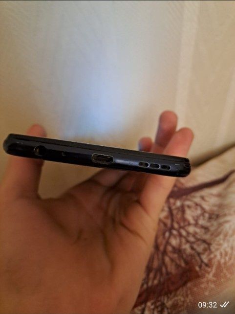 Продам телефон VIVO V2026