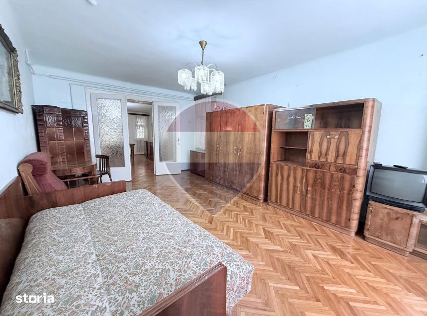 Apartament spațios-Zona Ultracentrală-Ideal studenti sau cupluri