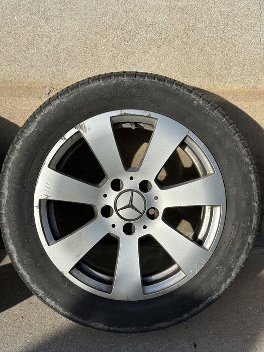 Vând Jante Aliaj cu Anvelope