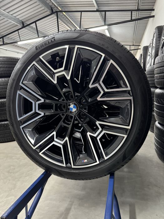Jante Bmw i5 G60 R20 Seria 5 Originale M939 Pirelli vara 99% 2025
