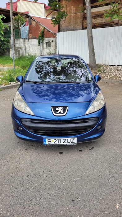 PEUGEOT 207