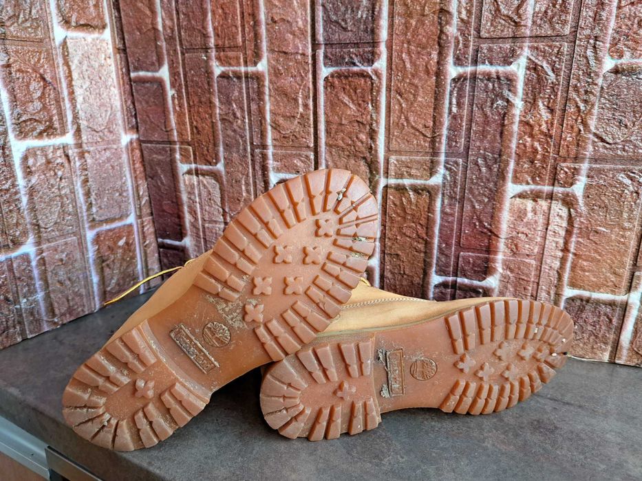 дамски зимни обувки,боти,кубинки,ном38,Timberland