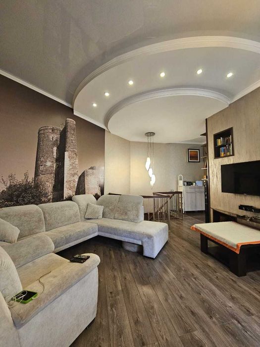 Интересная квартирка в 2 этажа