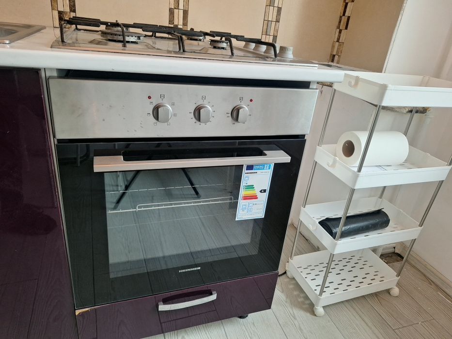 Garsoniera de închiriat Crangasi Podul Grant decomandata