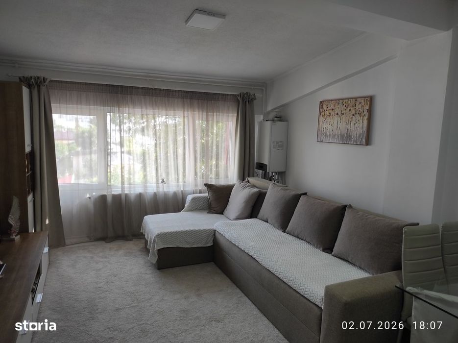 Apartament 2 camere mansardă cu balcon, Aparatorii Patriei — fotografia 1