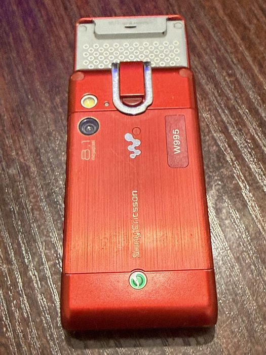 Sony Ericsson W995i
