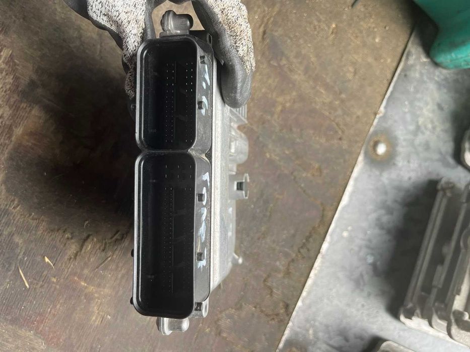 Компютър за двигател от VW Golf 7 1.6 2018г. 116 ks комби