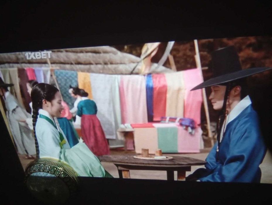 Ищете качественный смарт проектор для всей семьи?