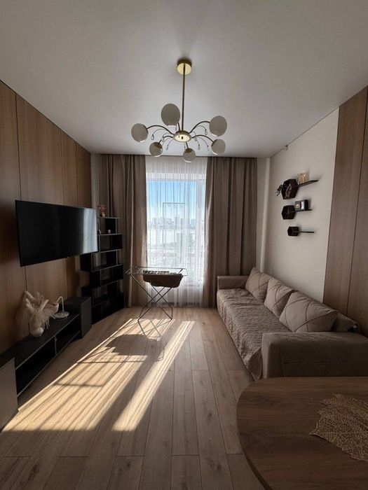 Срочно! Сдам просторную  2х ком кв-ру 2\1\10  ЖК Dream house Р7