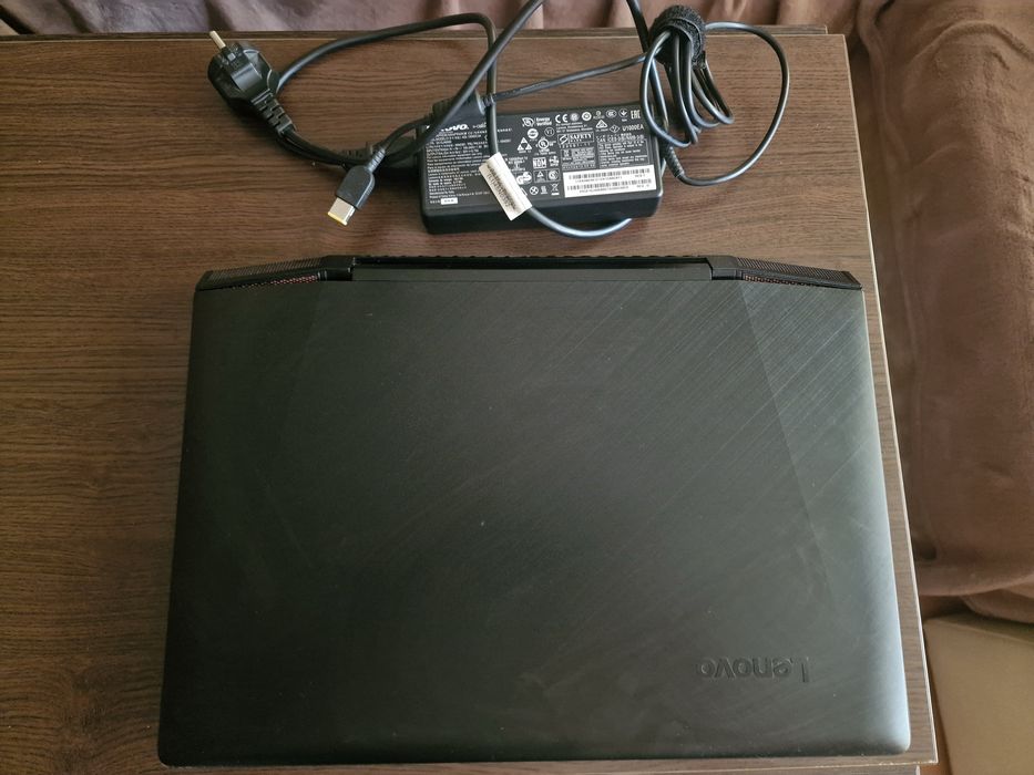 Laptop Lenovo Y700