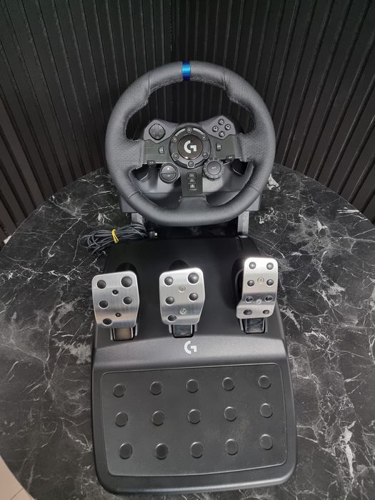 Noble Amanet - Volan Logitech G923