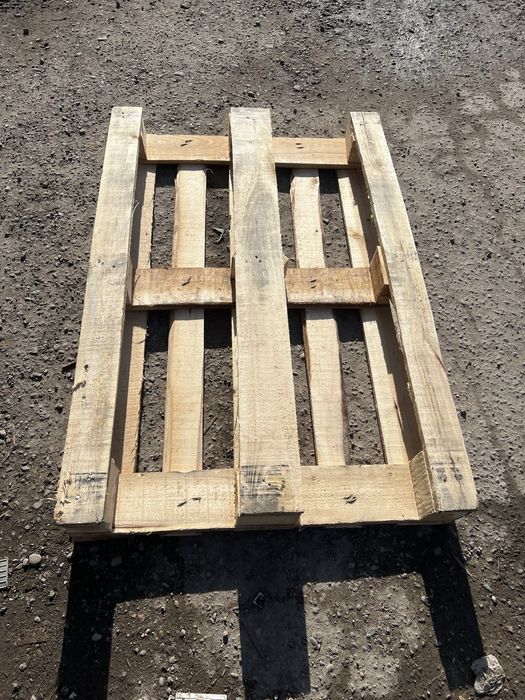 поддоны , паддон , палет ,