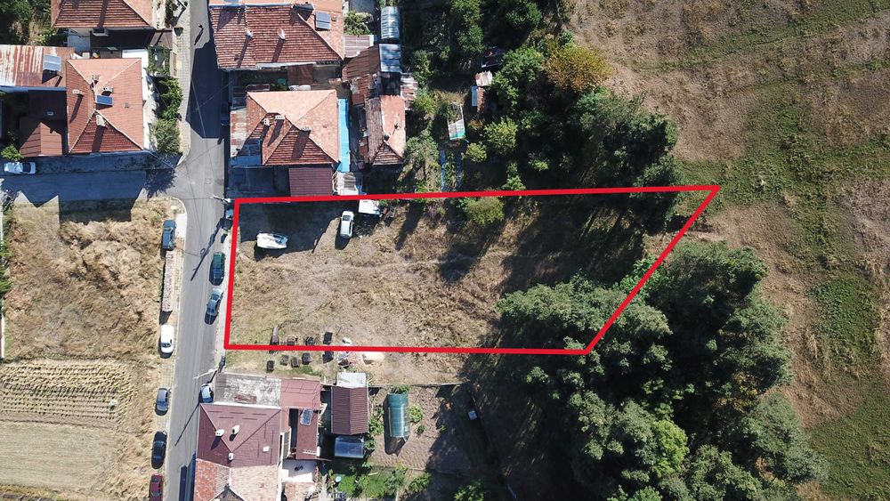 Продава се Парцел в Разлог - 900 кв.м за 77 €/кв.м - Снимка #1
