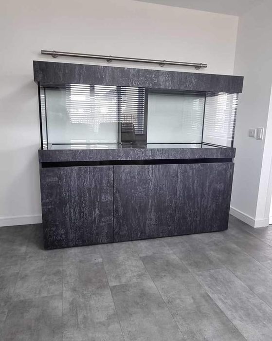 Akvarium yasab berabiz