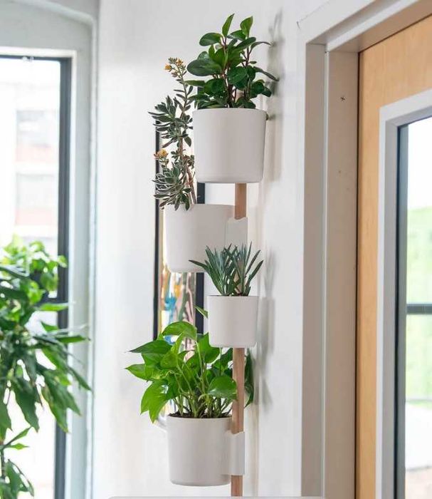 The Rail – 3D принтирана стойка за растения