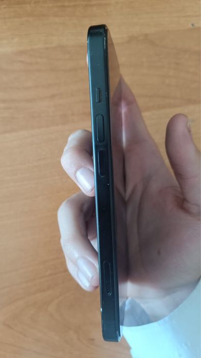 IPhone 15 Black