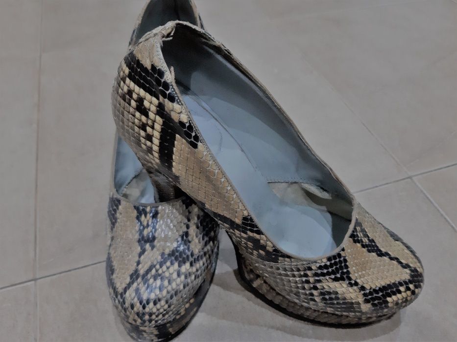 Обувки Естествена Змийска Кожа! Висок Ток и Платформа!