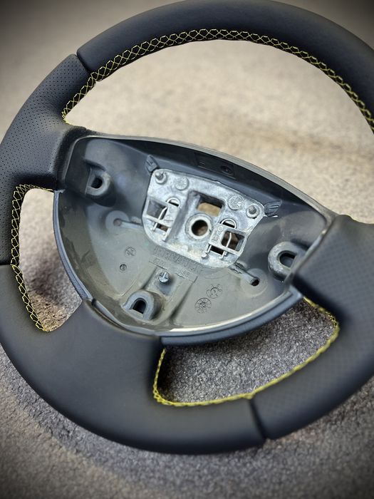 Volan piele naturala Nappa Logan Sandero Dokker Mcv Faza 2 2008-2013